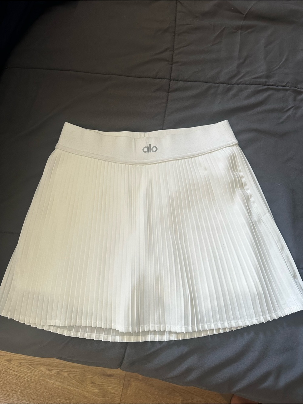 ALO Yoga White Pleated Skater Skirt